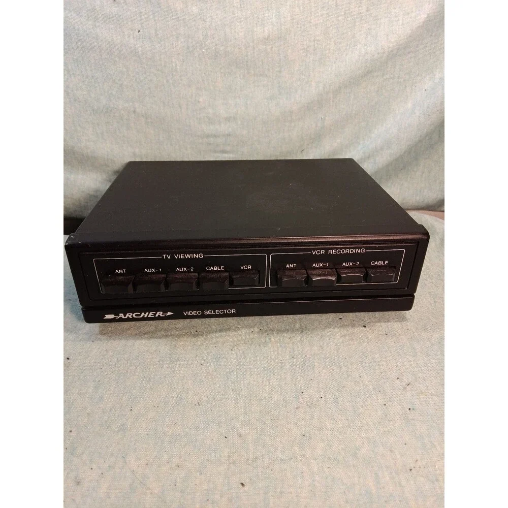 Radio Shack Archer Video Selector Input Output Push Button Controls #15-1266
